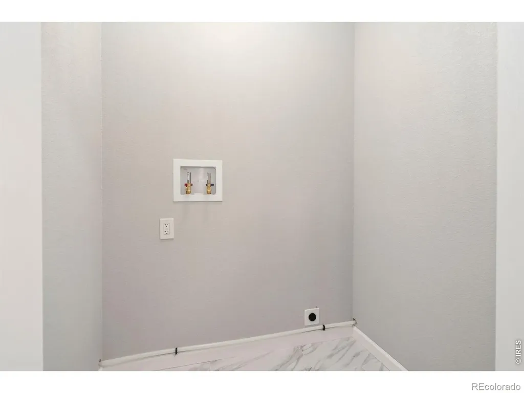 1833 Dilmont Avenue Greeley CO 80631