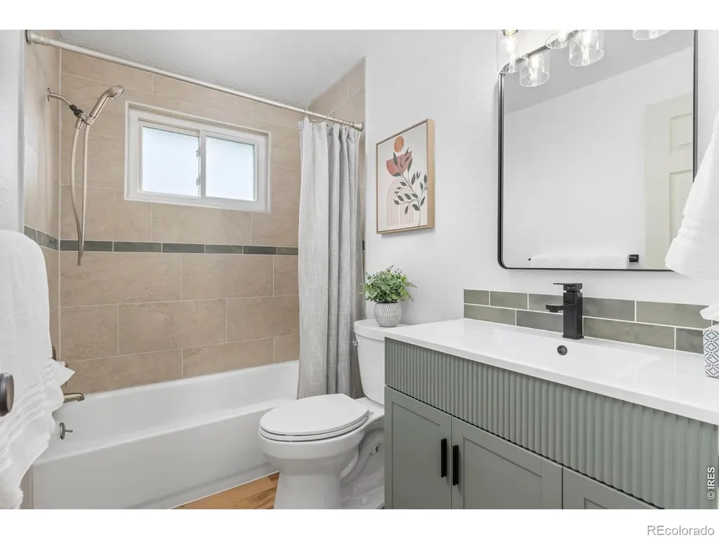 5009 Gary Drive Berthoud CO 80513