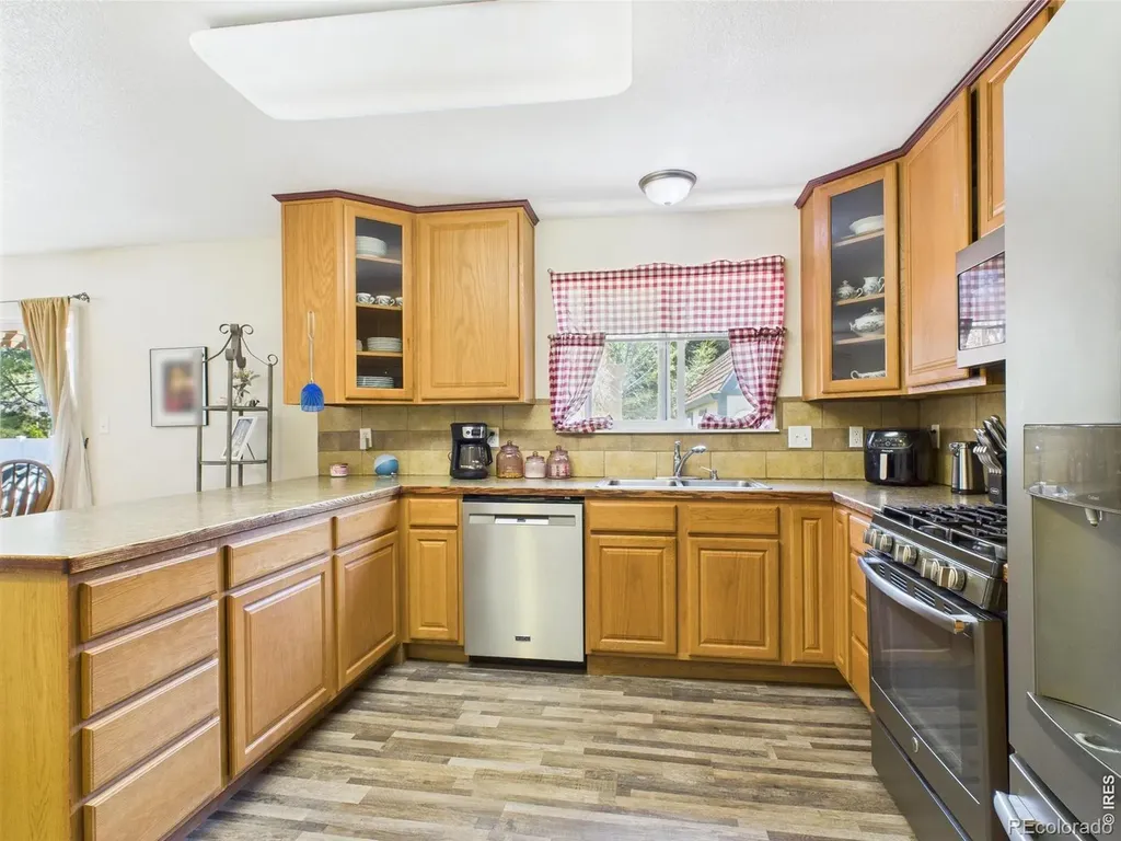 830 Ponderosa Court Eaton CO 80615