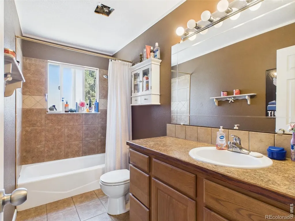 830 Ponderosa Court Eaton CO 80615