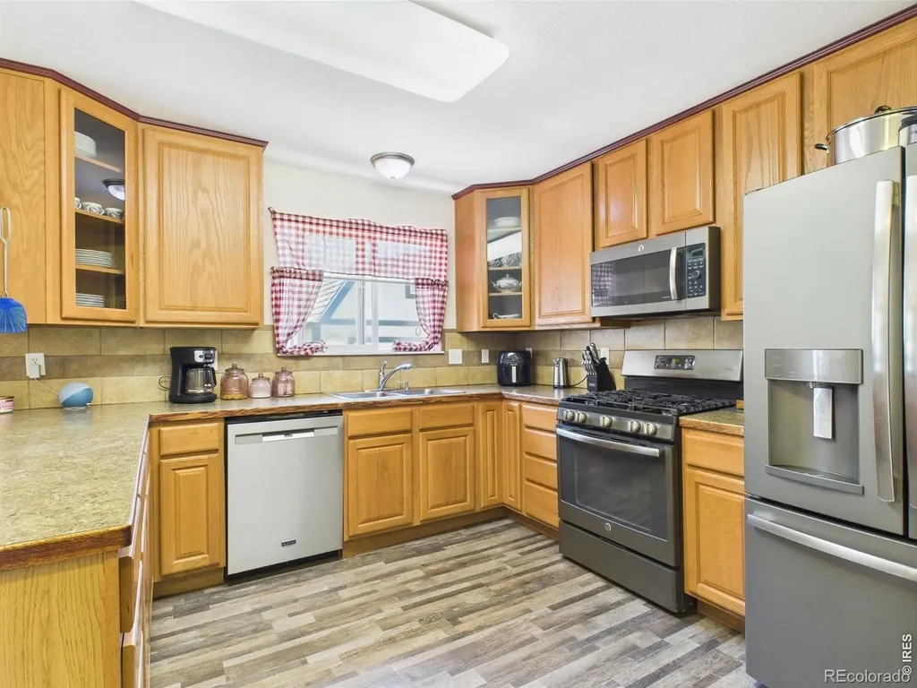 830 Ponderosa Court Eaton CO 80615