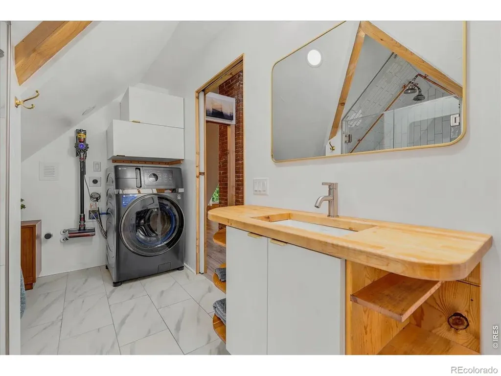 220 W 4th Street Loveland CO 80537