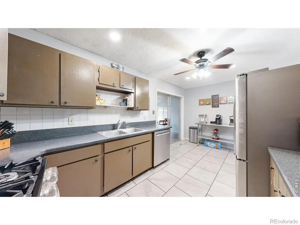 3028 W 6th Street Greeley CO 80634