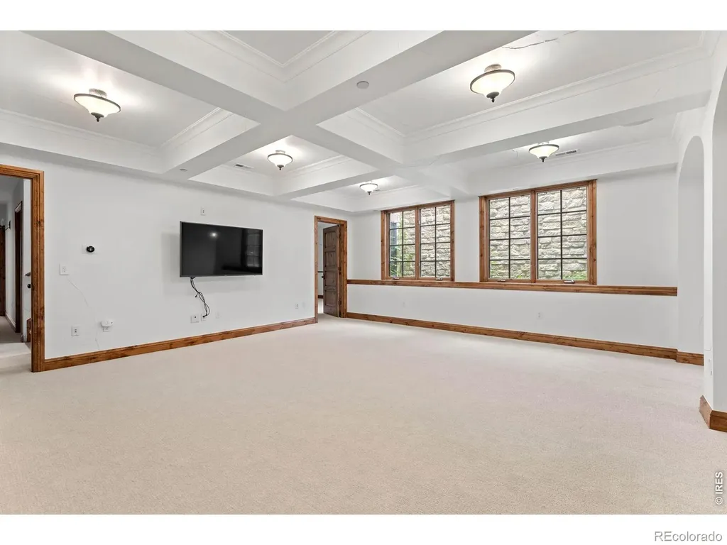 8745 Portico Lane Longmont CO 80503