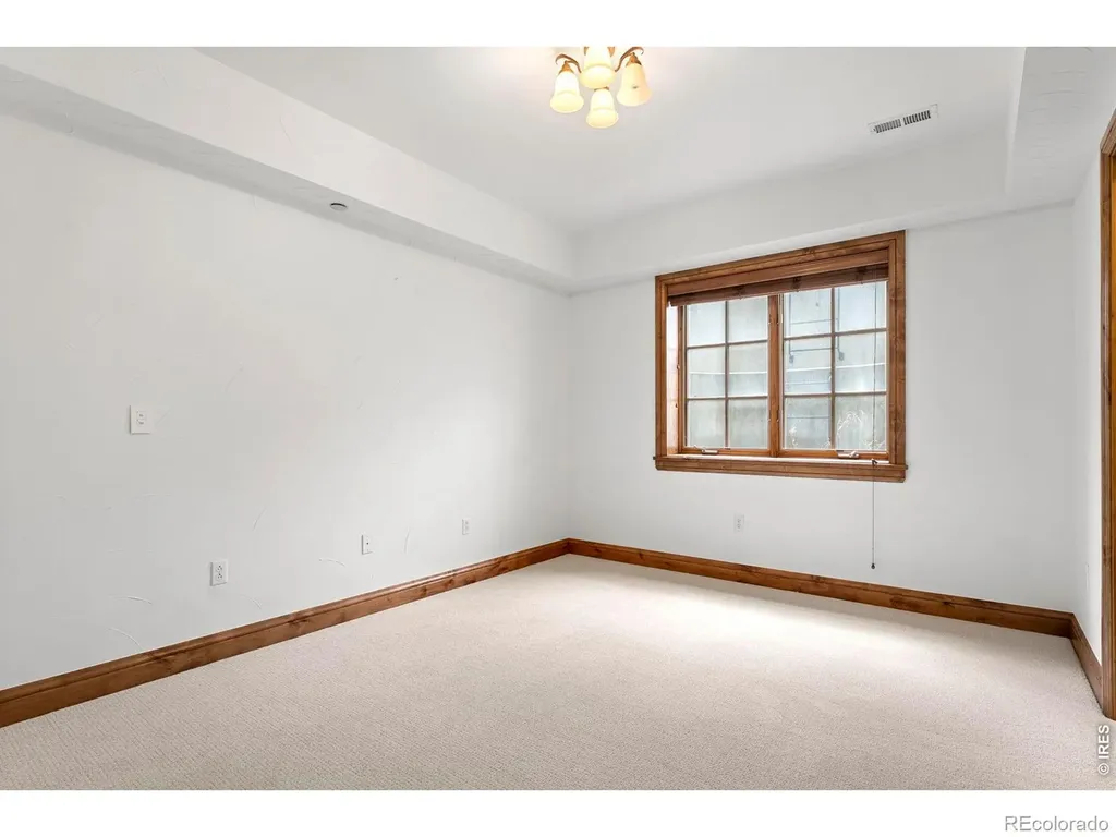 8745 Portico Lane Longmont CO 80503