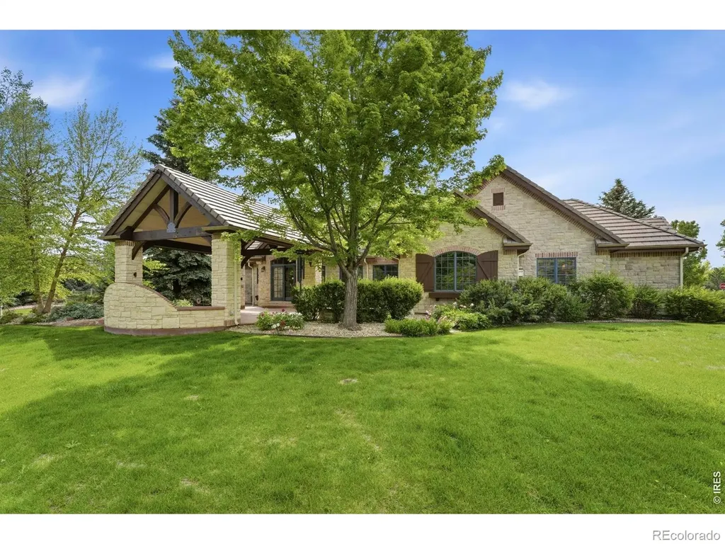 8745 Portico Lane Longmont CO 80503