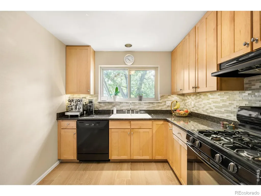 77 Genesee Court Boulder CO 80303