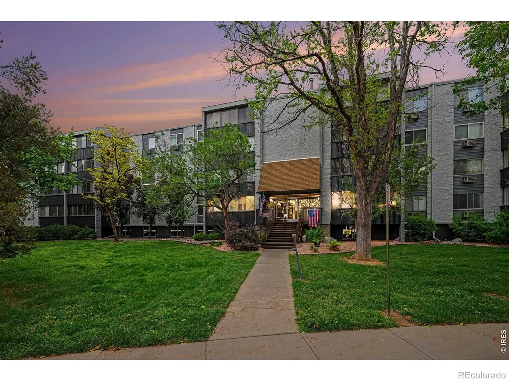 3460 S Poplar Street S Denver CO 80224