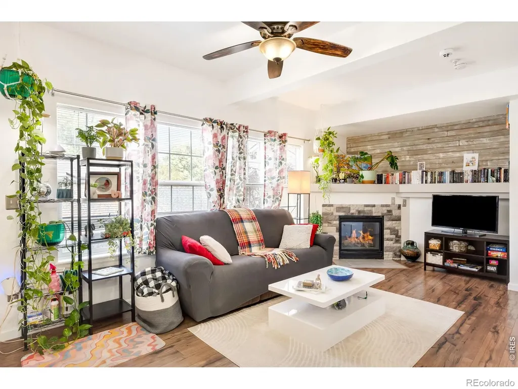 4973 S Dillon Street Aurora CO 80015