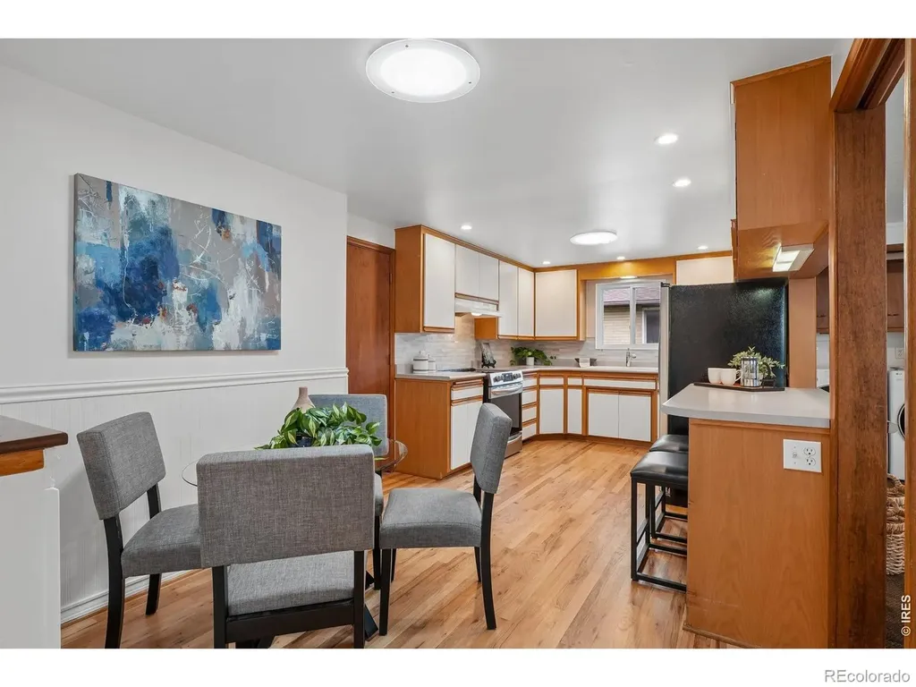 1208 Vivian Street Longmont CO 80501