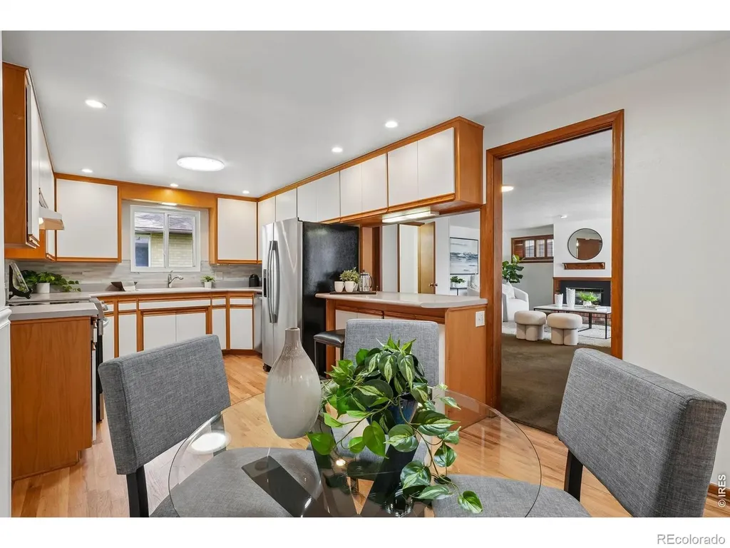 1208 Vivian Street Longmont CO 80501