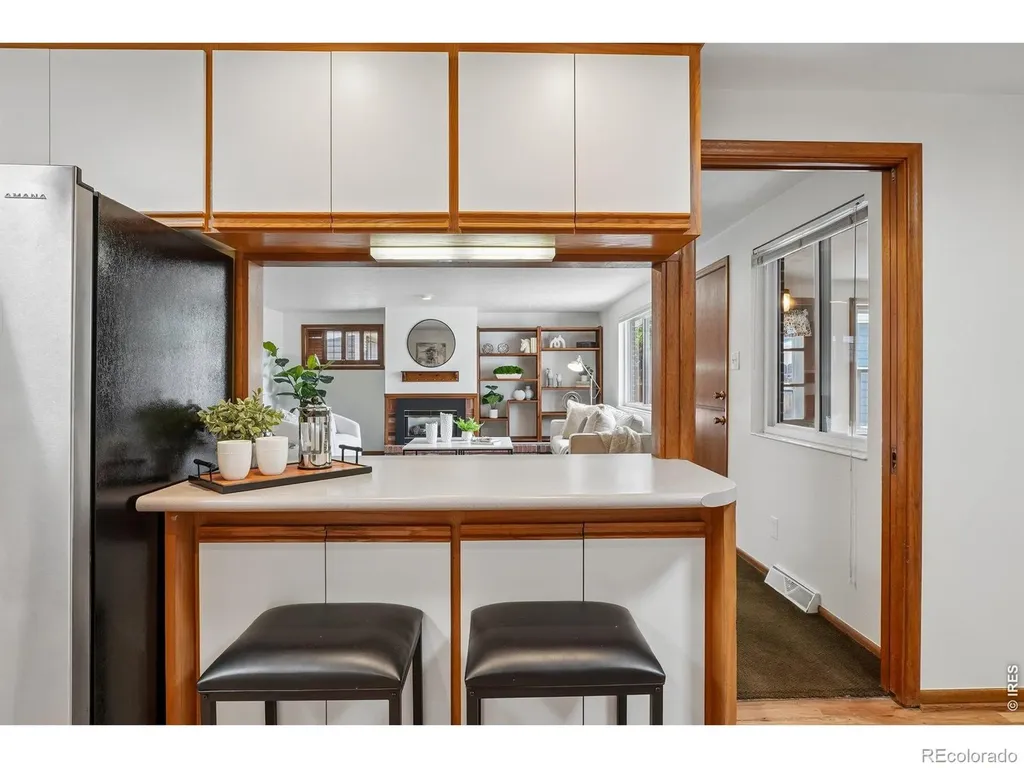 1208 Vivian Street Longmont CO 80501