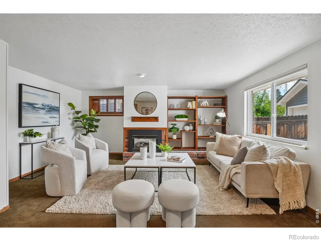 1208 Vivian Street Longmont CO 80501