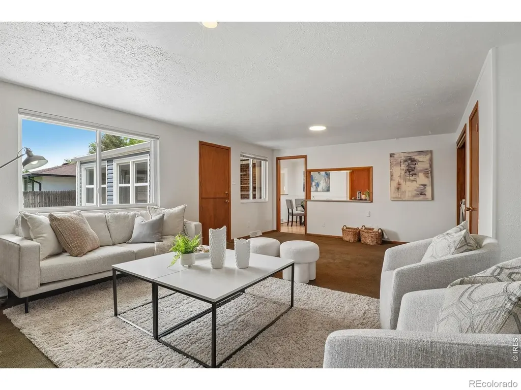 1208 Vivian Street Longmont CO 80501