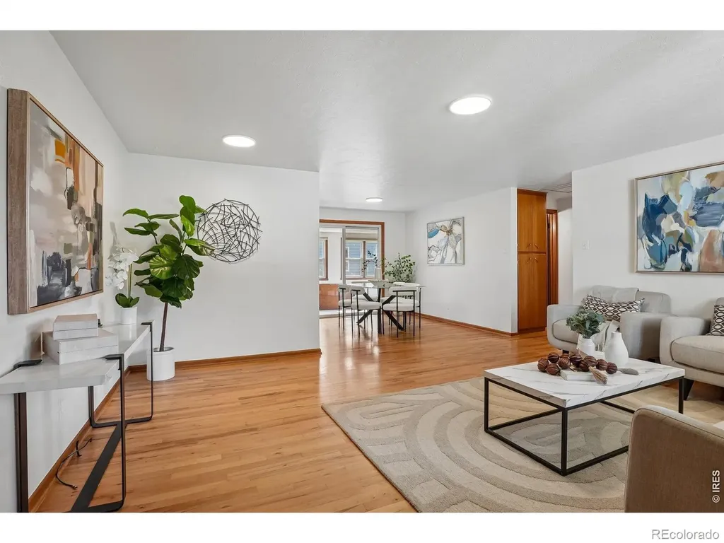 1208 Vivian Street Longmont CO 80501