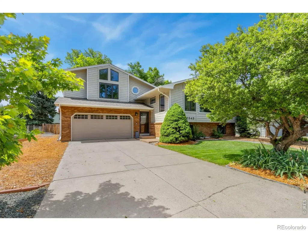 2543 Newport Drive Fort Collins CO 80526