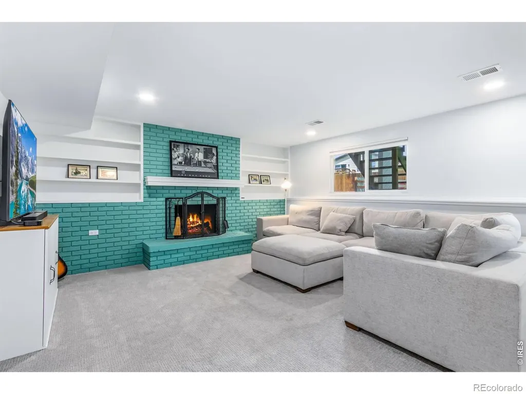 2543 Newport Drive Fort Collins CO 80526
