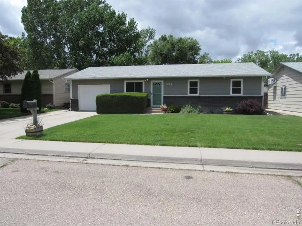 211 Gayle Street Fort Morgan CO 80701