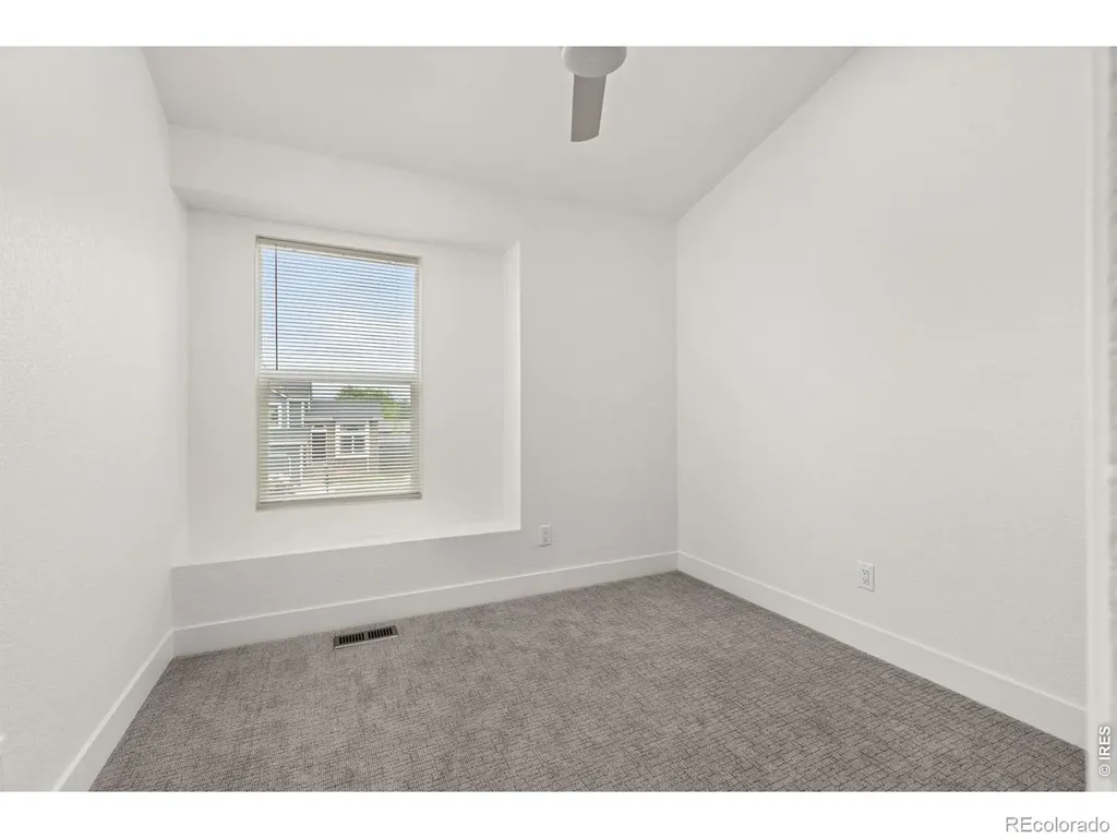 712 Cameron Lane Longmont CO 80504