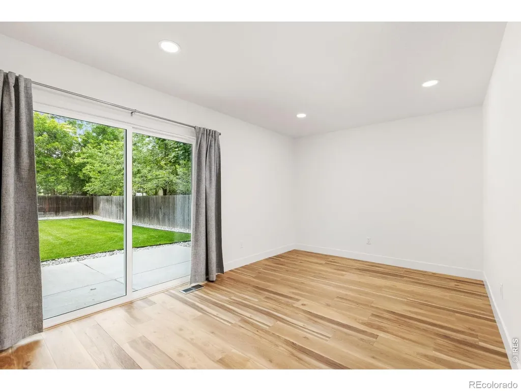 712 Cameron Lane Longmont CO 80504