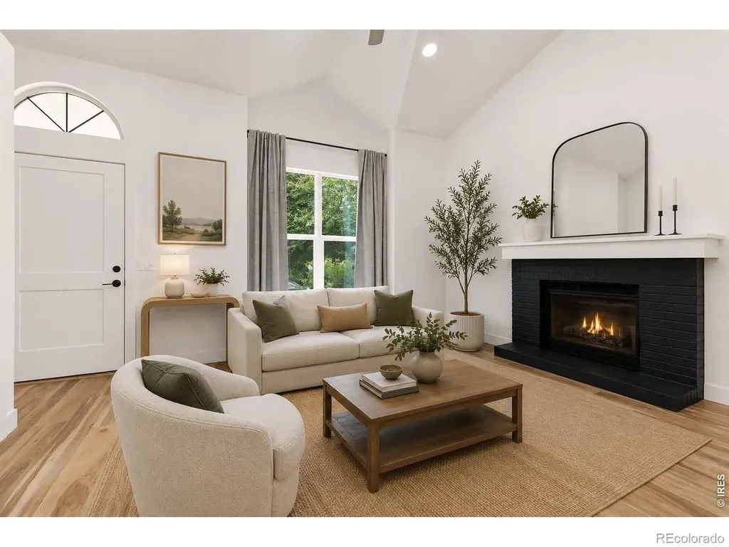712 Cameron Lane Longmont CO 80504