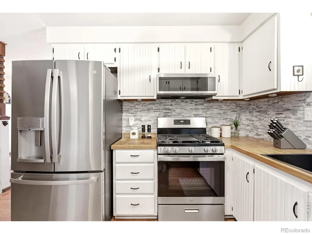 1281 E 21st Court Loveland CO 80538
