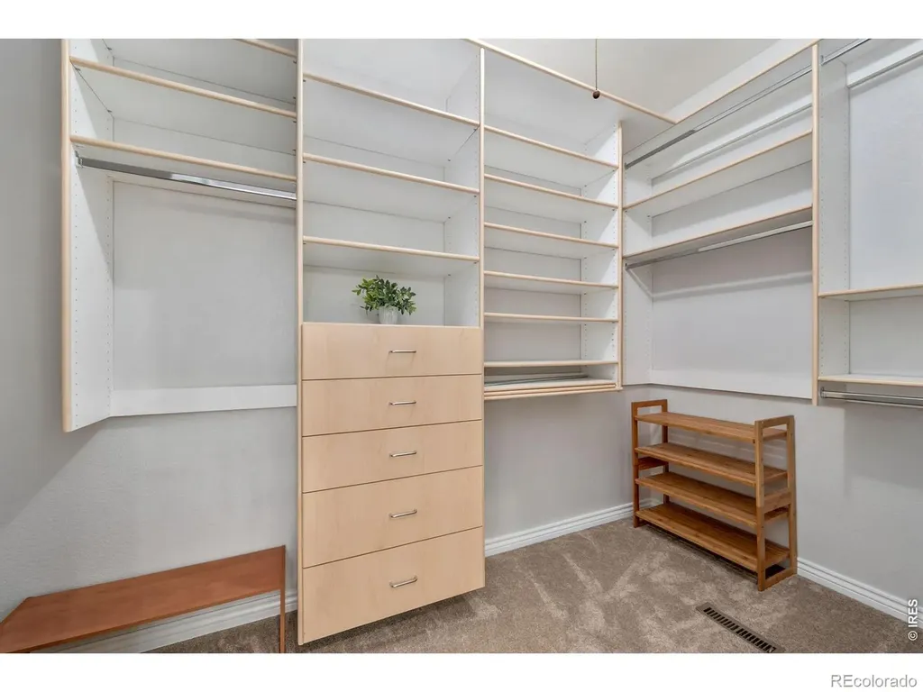 836 Windflower Drive Longmont CO 80504