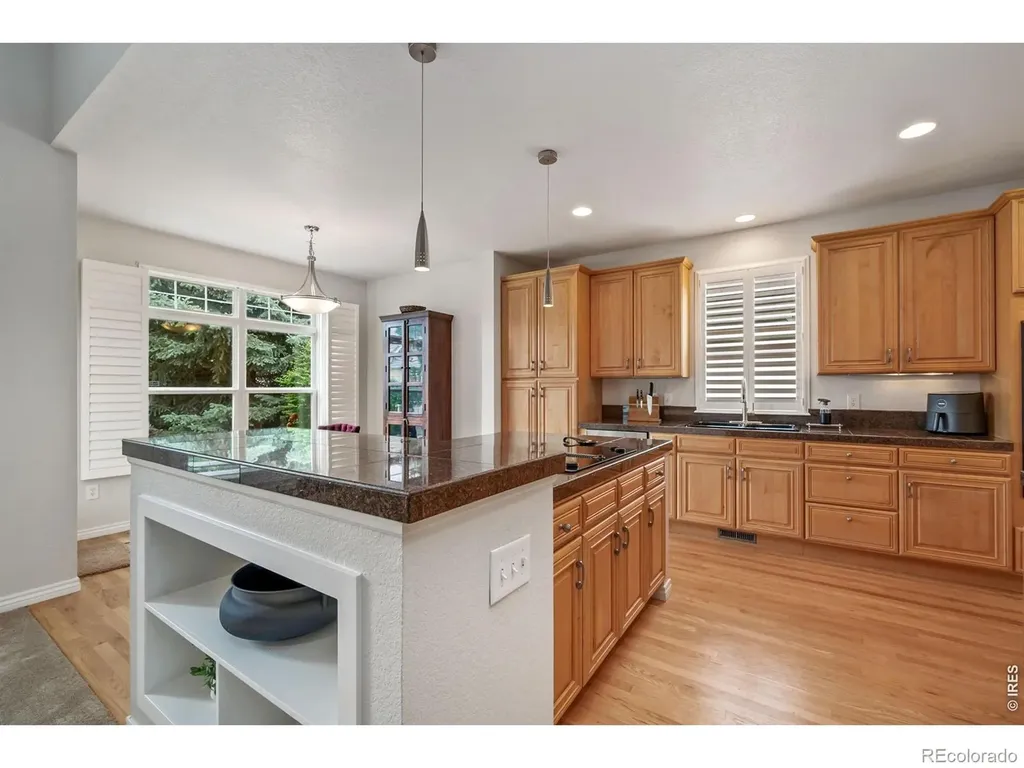 836 Windflower Drive Longmont CO 80504