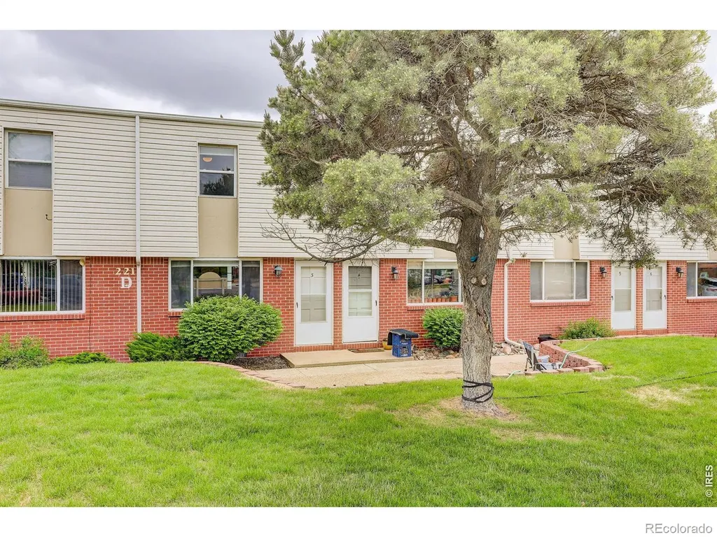 221 Chestnut Street Windsor CO 80550