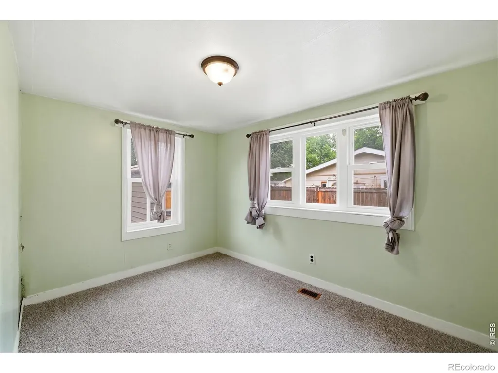 4603 Yellowstone Drive Greeley CO 80634