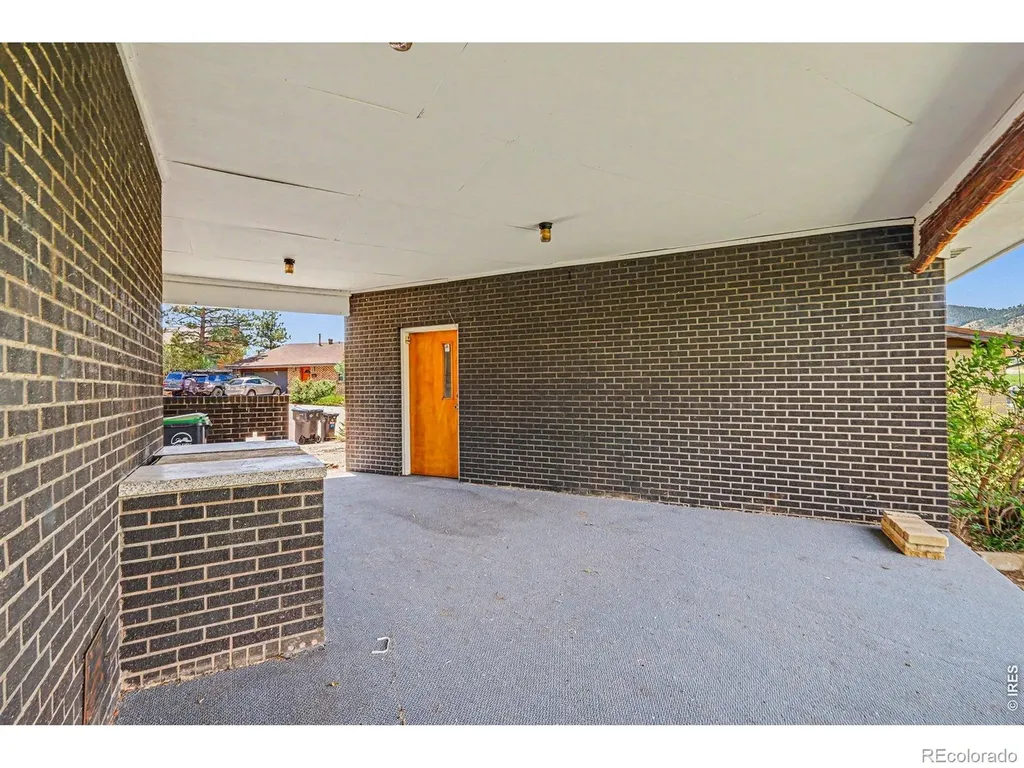 322 Lookout View Court Golden CO 80401