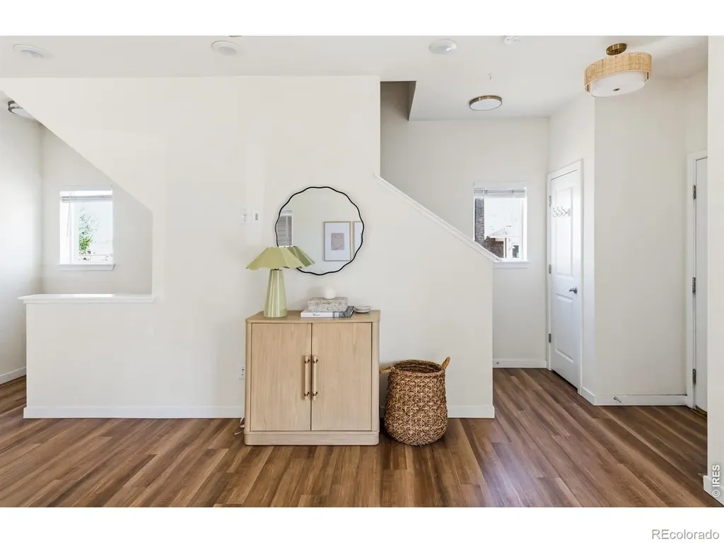 2827 S Fox Street Englewood CO 80110