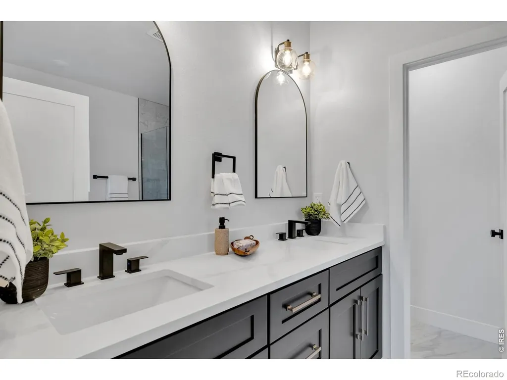 2339 N Irving Street Denver CO 80211