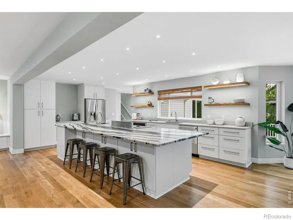 4557 Apple Way Boulder CO 80301