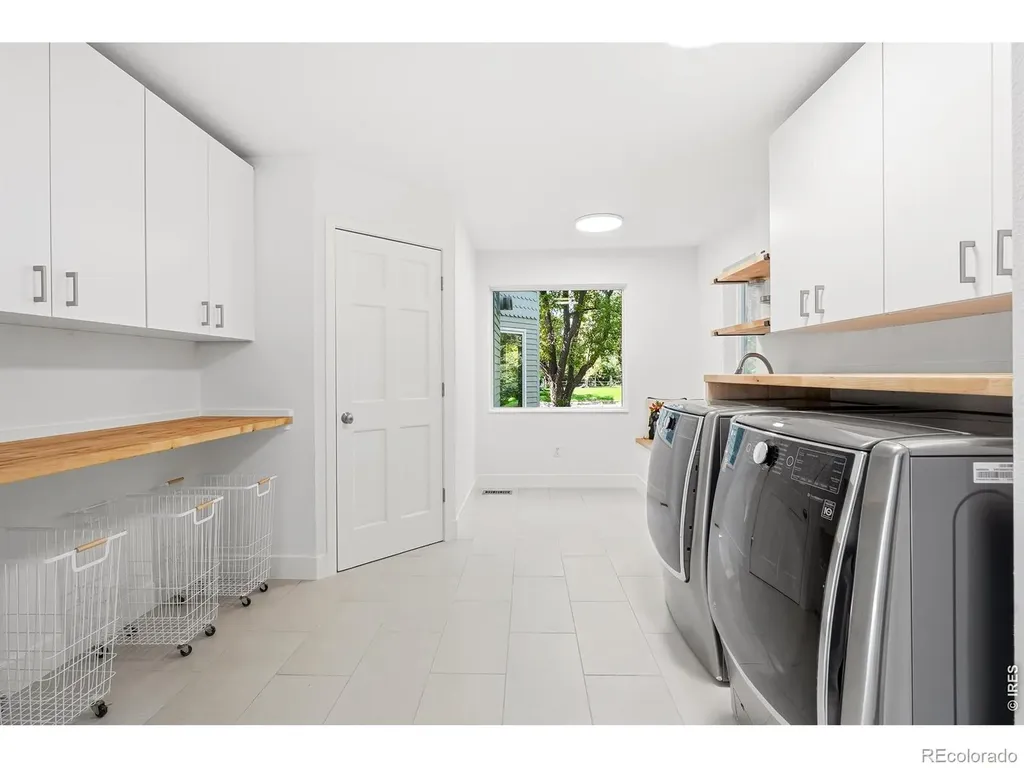 4557 Apple Way Boulder CO 80301