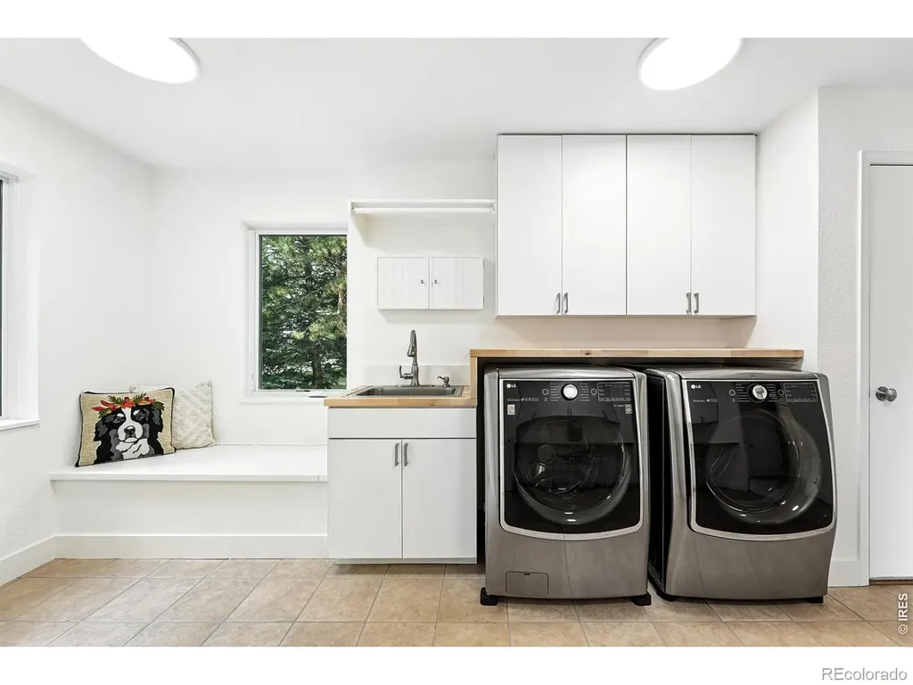 4557 Apple Way Boulder CO 80301