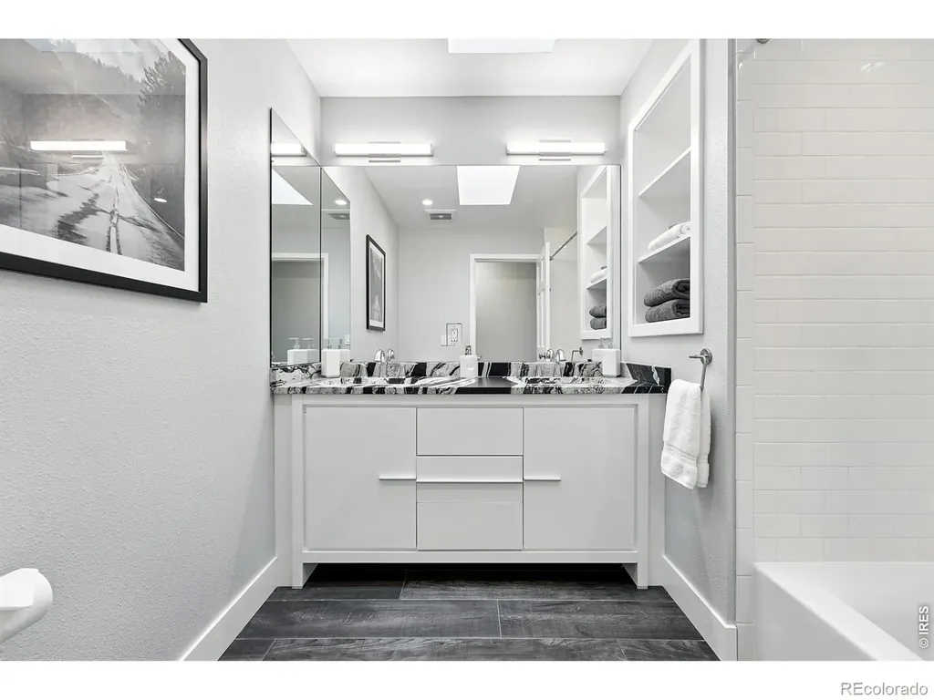 4557 Apple Way Boulder CO 80301