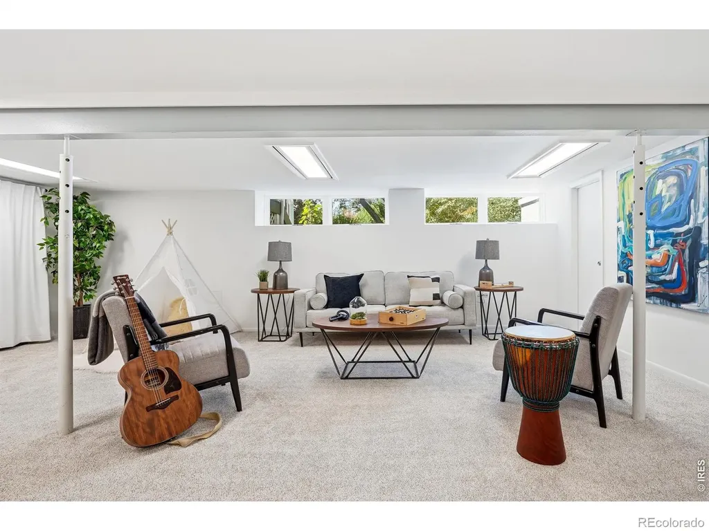 4557 Apple Way Boulder CO 80301