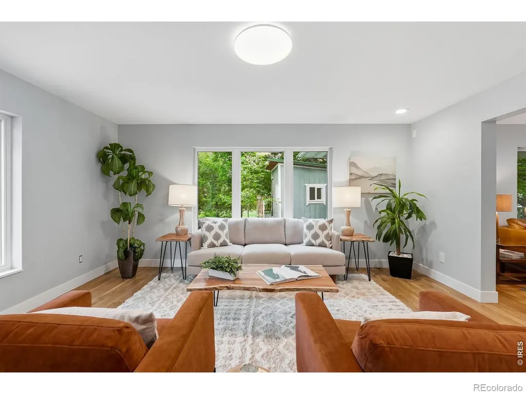 4557 Apple Way Boulder CO 80301