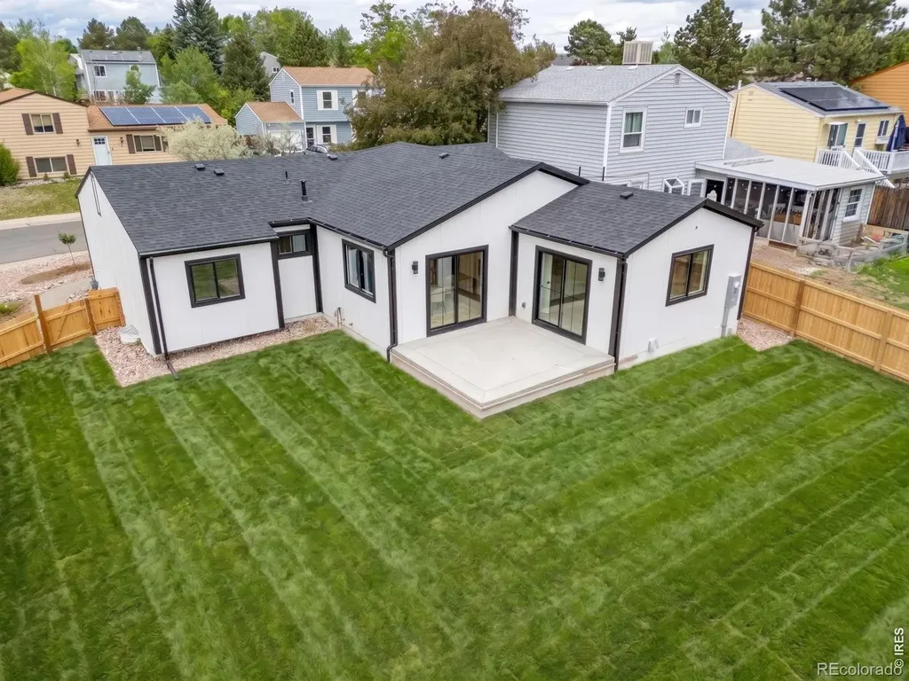 10702 Moore Way Broomfield CO 80021