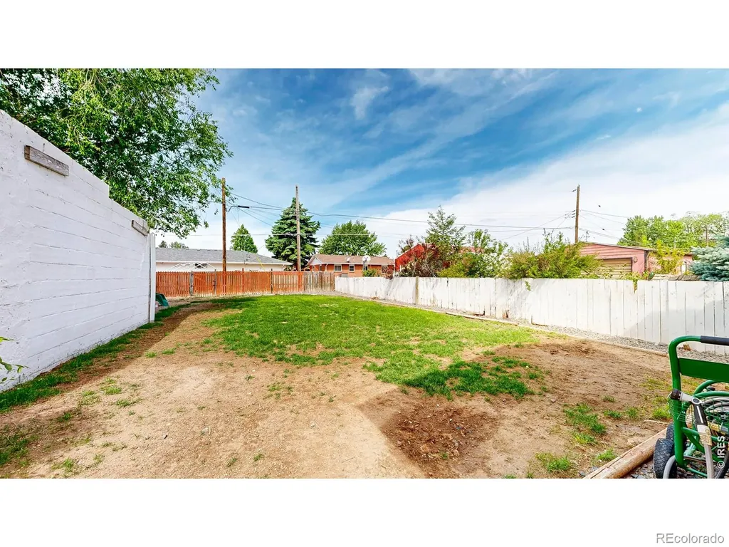 521 1st Avenue Ault CO 80610