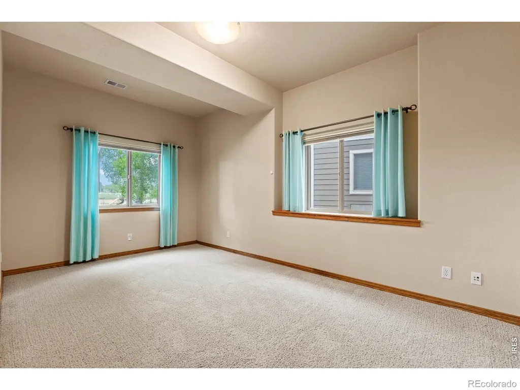 945 Crabapple Drive Loveland CO 80538