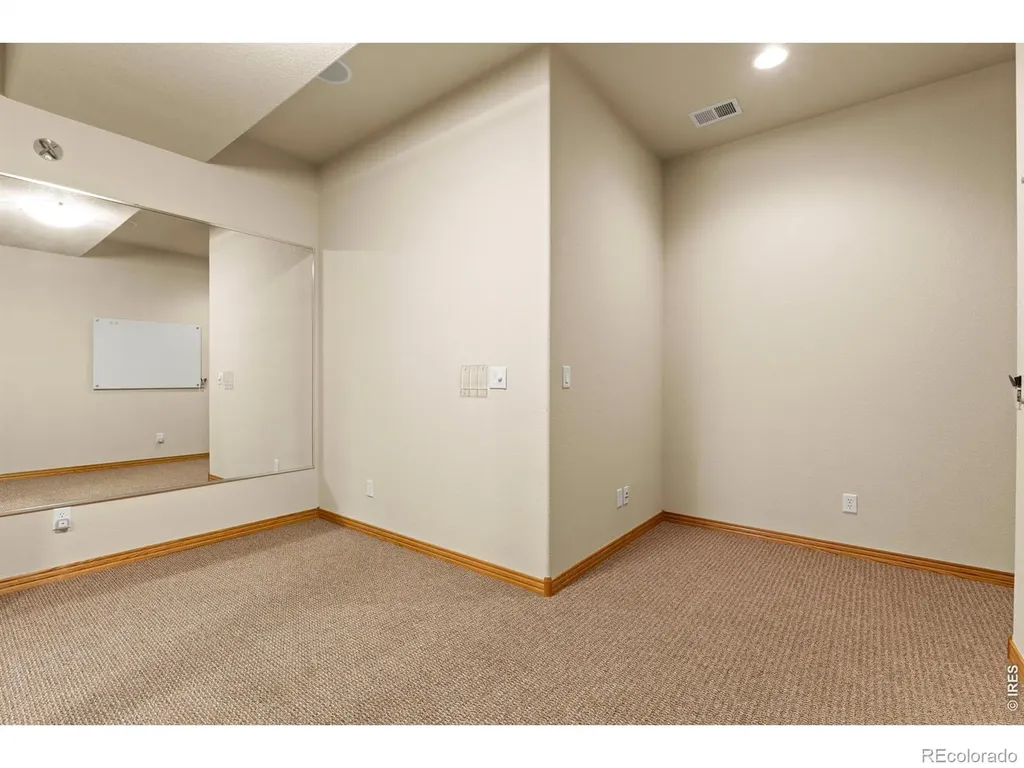945 Crabapple Drive Loveland CO 80538