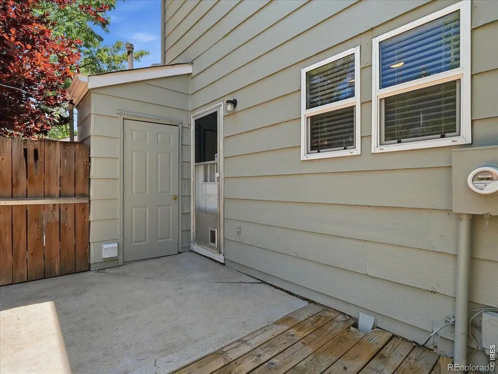 8248 Washington Street Denver CO 80229