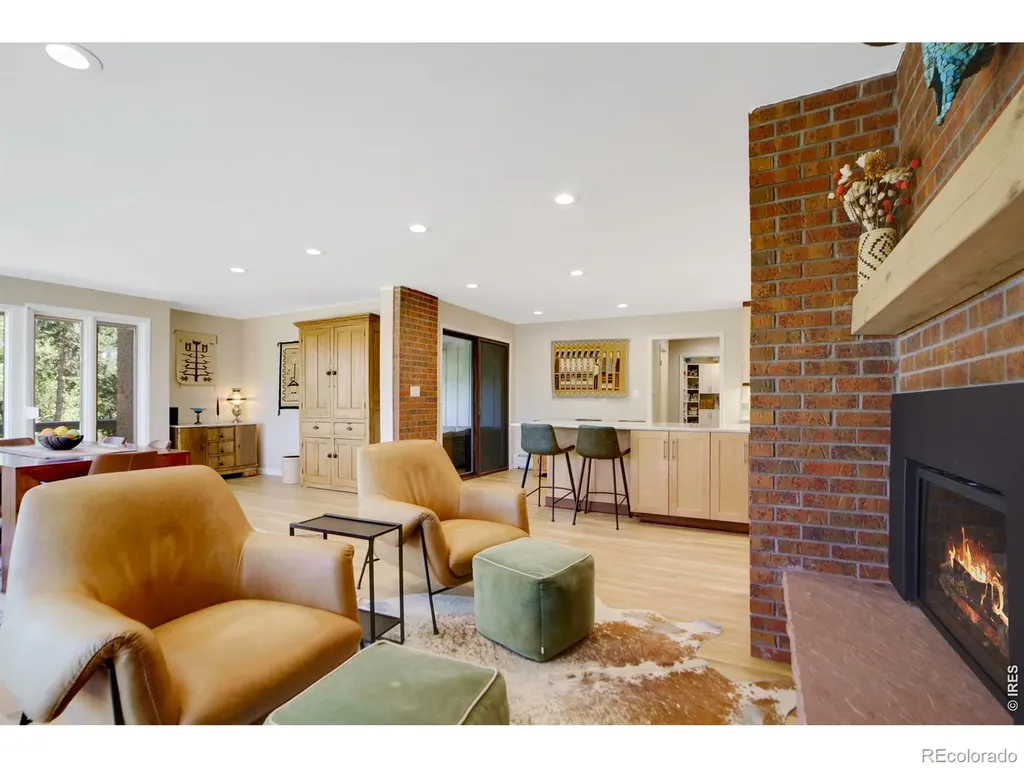 19 Ridge Road Boulder CO 80303