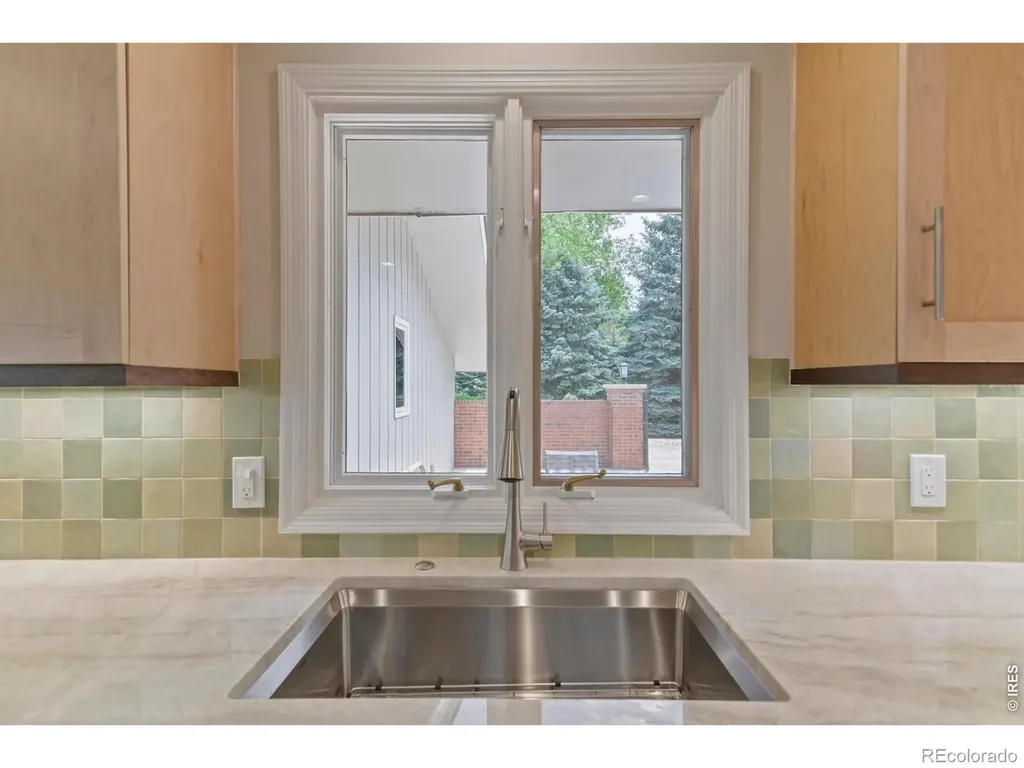 19 Ridge Road Boulder CO 80303