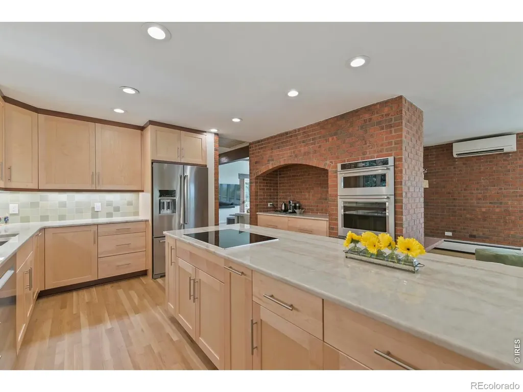 19 Ridge Road Boulder CO 80303