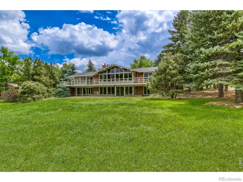 19 Ridge Road Boulder CO 80303