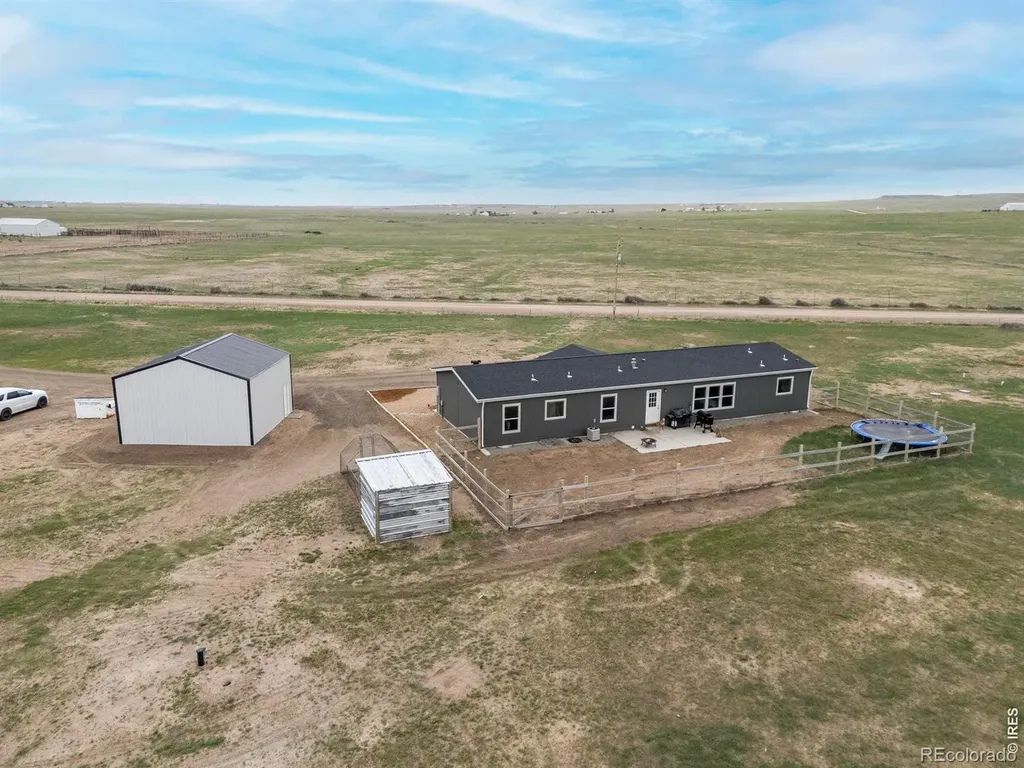 10395 County Road 112 Carr CO 80612