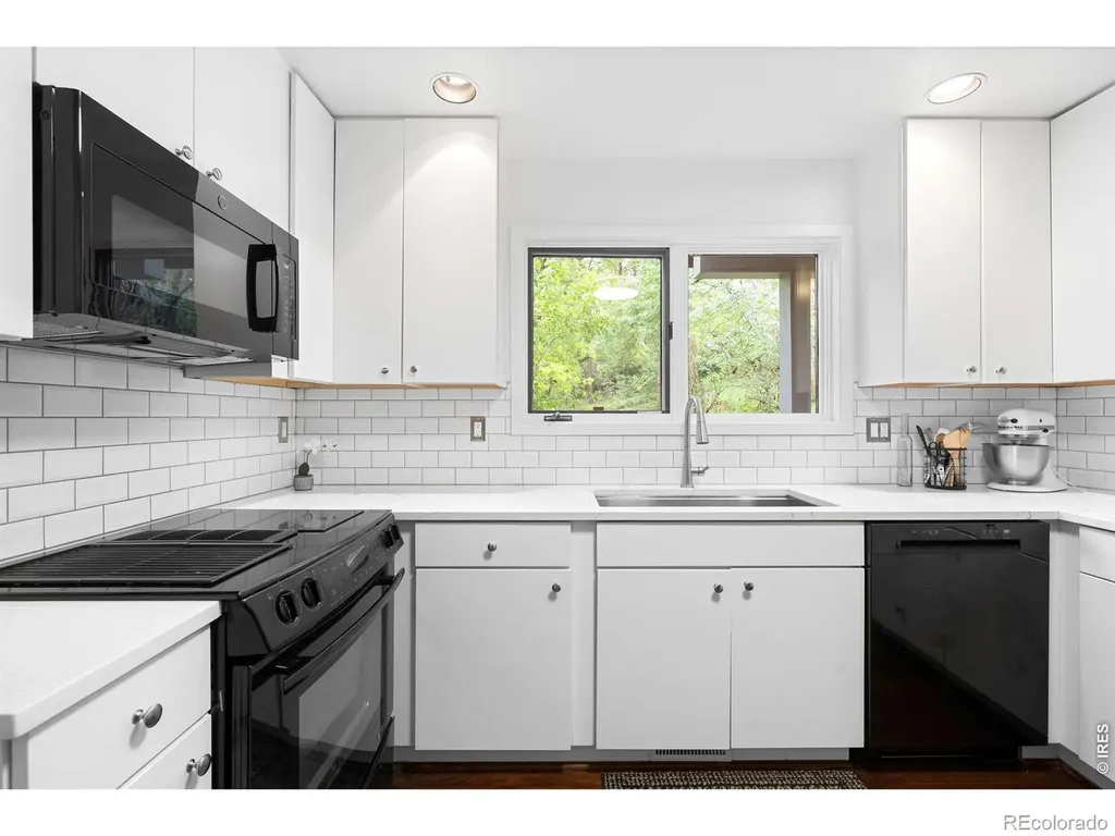 553 Pearl Street Boulder CO 80302